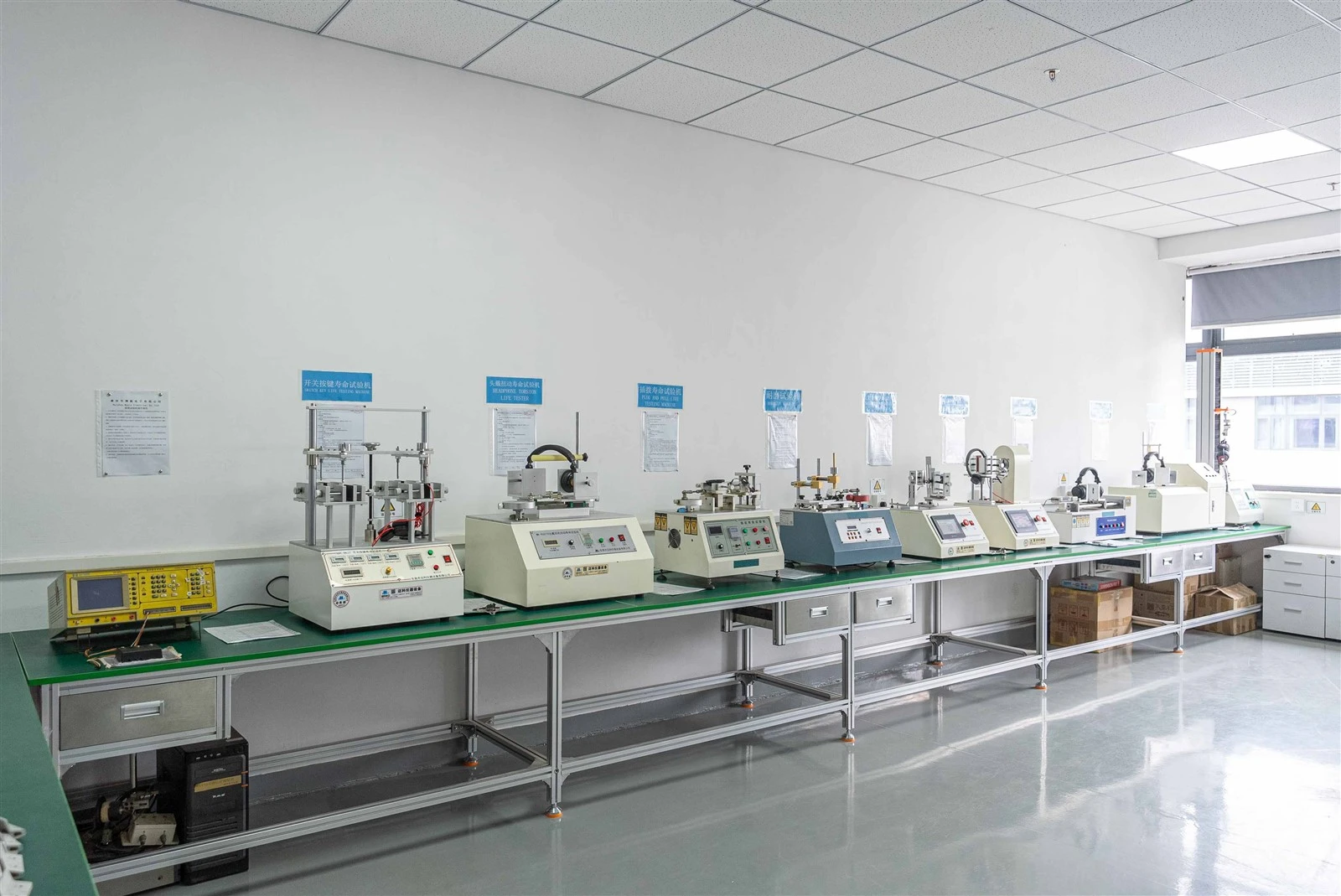 Office Headset Factory.jpg Office Headset Factory.jpg